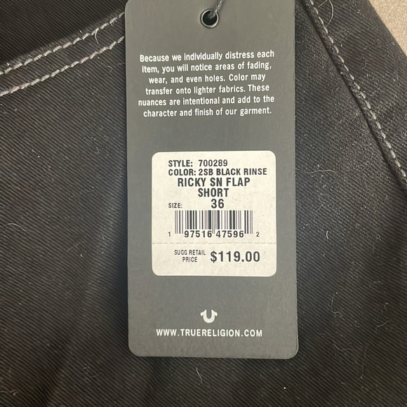 Men’s True Religion shorts - Picture 2 of 6